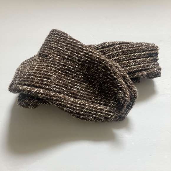 NWOT Dark brown tweed knit wool socks US women's size 7 - 10 - Picture 3 of 3